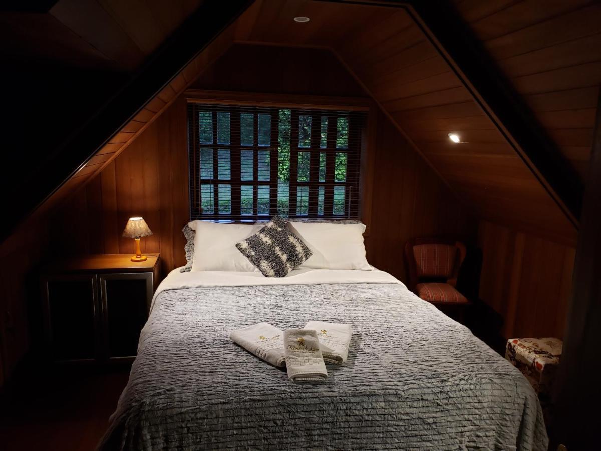 Mansao Austriaca Guesthouse กังโปสดูจอร์เดา ภายนอก รูปภาพ