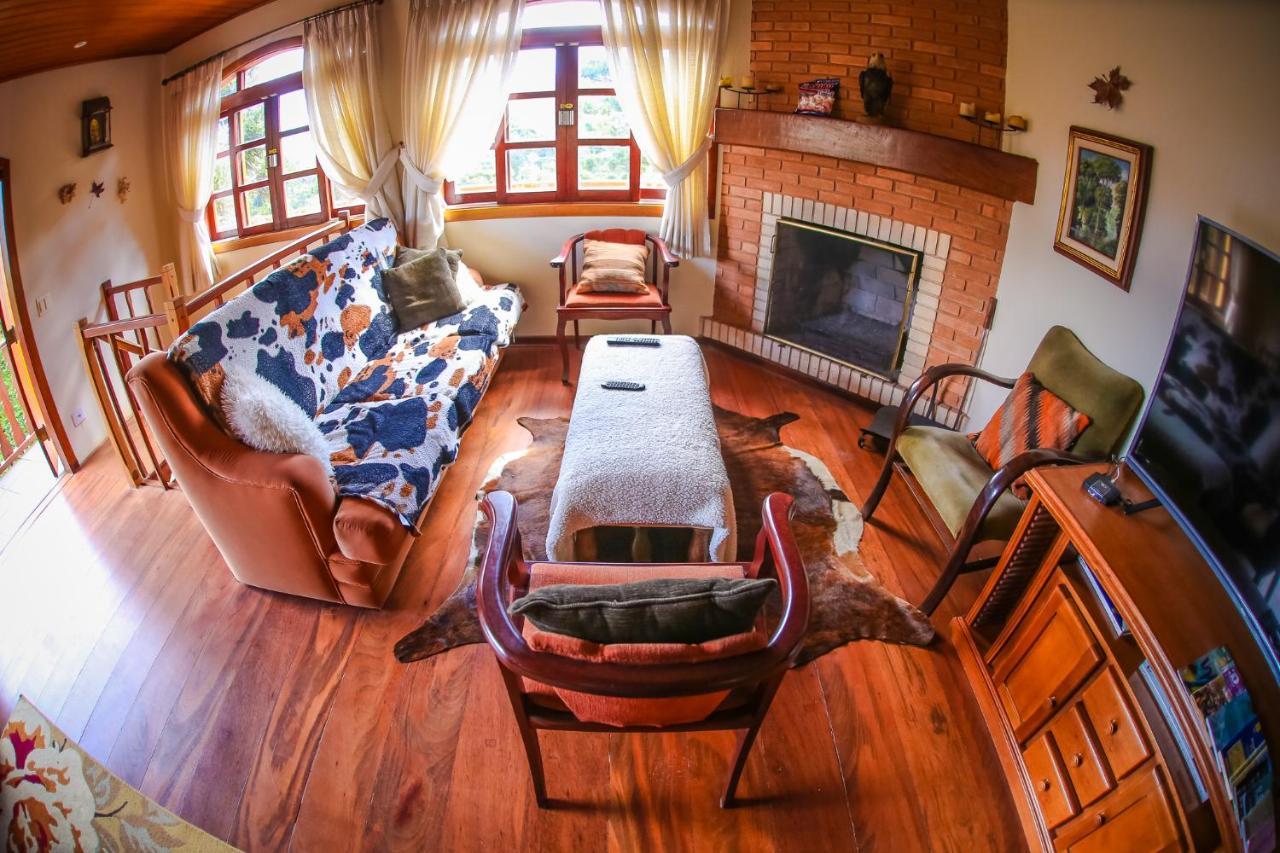 Mansao Austriaca Guesthouse กังโปสดูจอร์เดา ภายนอก รูปภาพ