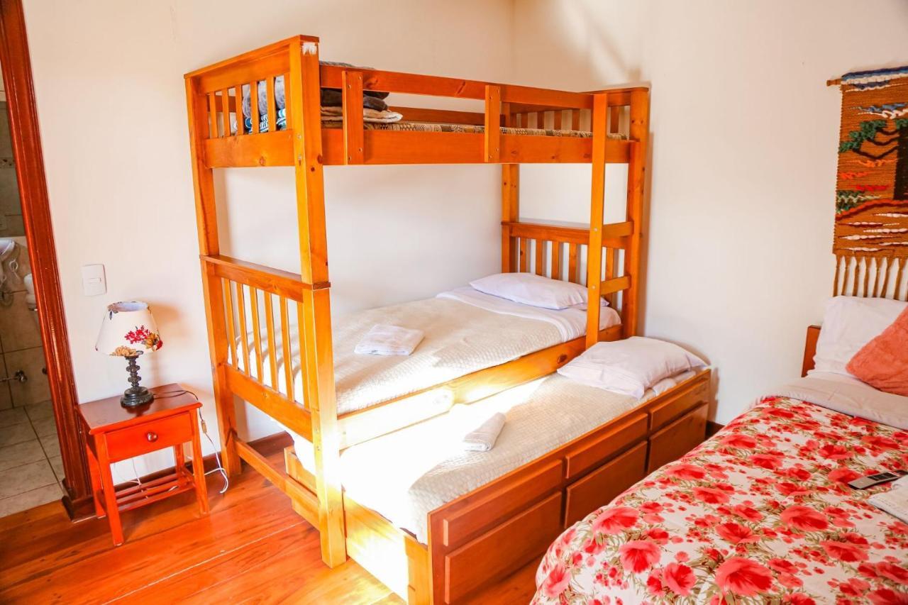 Mansao Austriaca Guesthouse กังโปสดูจอร์เดา ภายนอก รูปภาพ