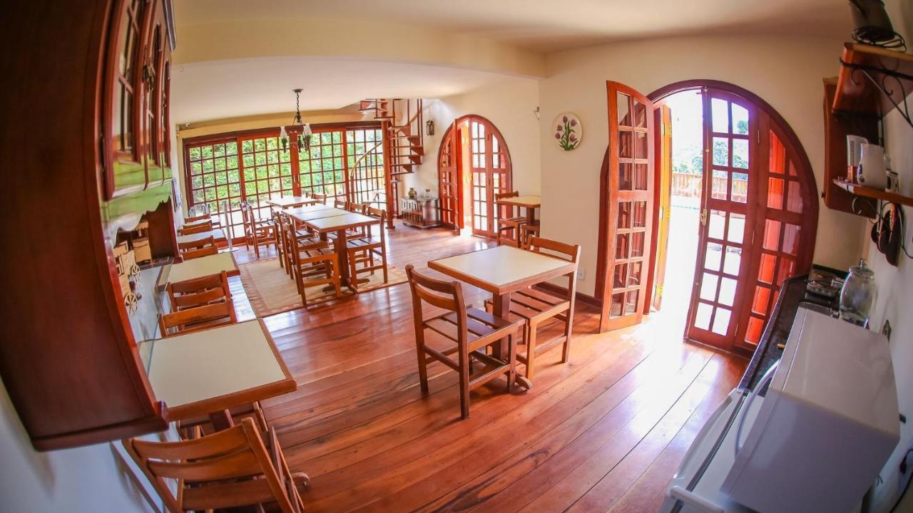 Mansao Austriaca Guesthouse กังโปสดูจอร์เดา ภายนอก รูปภาพ
