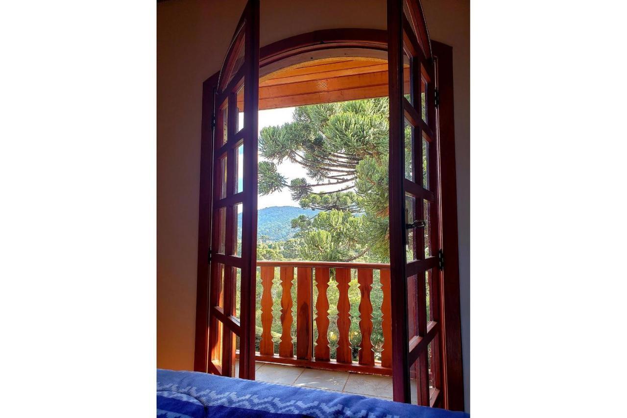 Mansao Austriaca Guesthouse กังโปสดูจอร์เดา ภายนอก รูปภาพ
