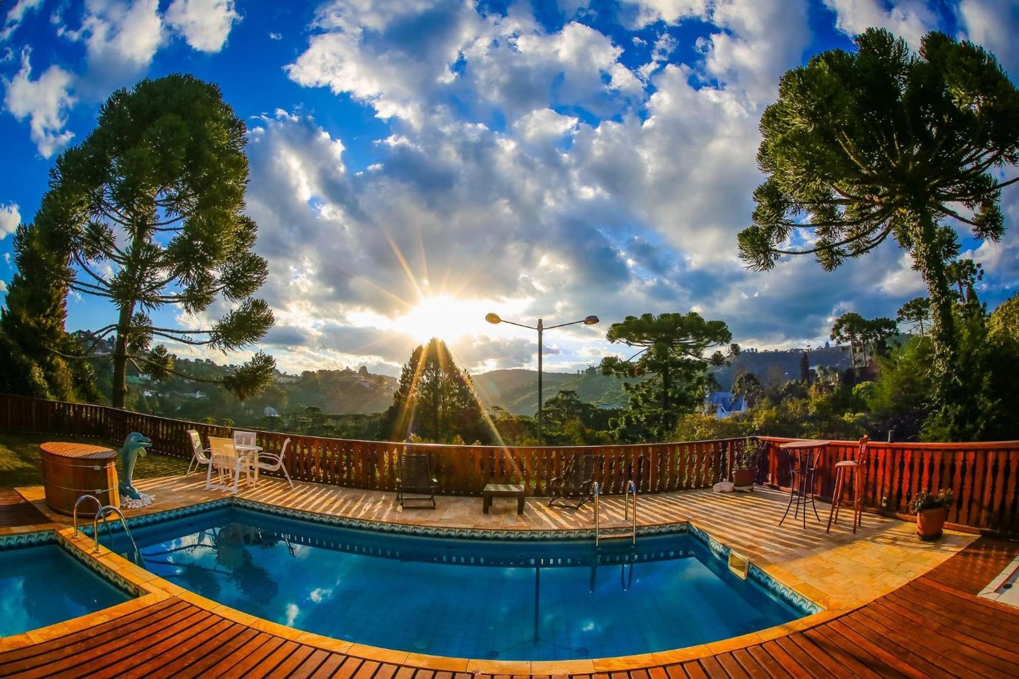Mansao Austriaca Guesthouse กังโปสดูจอร์เดา ภายนอก รูปภาพ